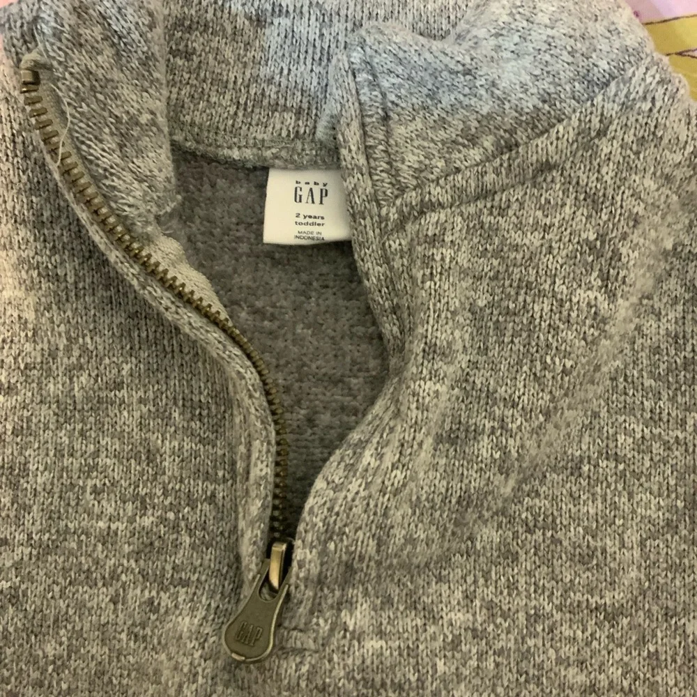 Like New Baby Gap Knit 1/4 Zip Gray Sweater Unisex